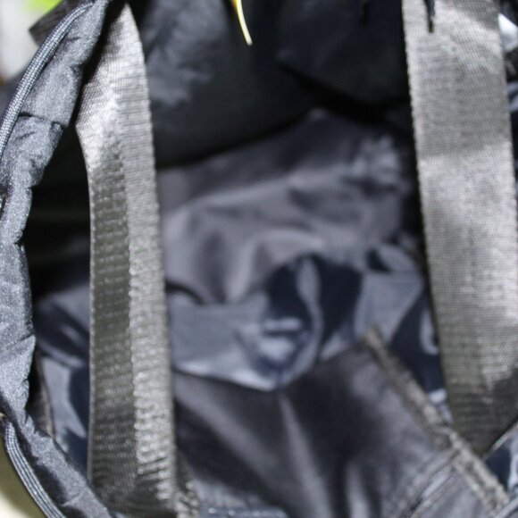 Beyond Yoga Black Fashion Bag - Picture 9 of 9